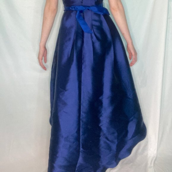 Prom dress - Picture 3 of 3